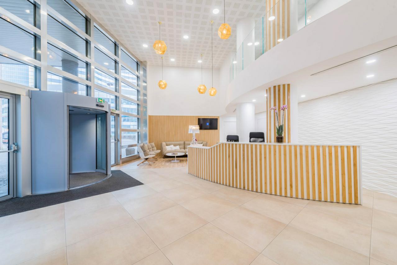 Bureau La Défense 9225m² Location bureau Courbevoie Hauts-de-Seine OLBUR2001236 2